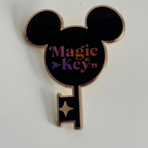 Disney magic key pass enamel - key,